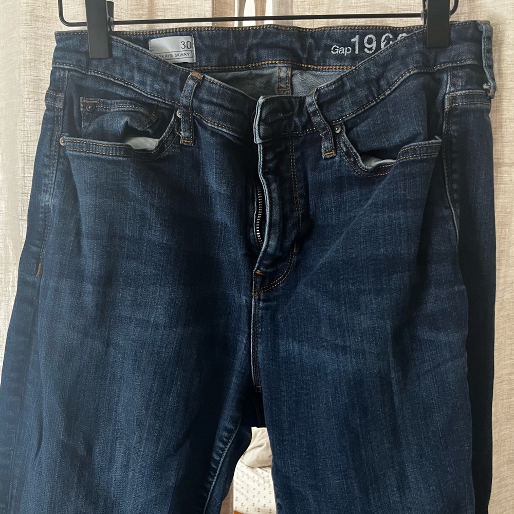 Gap High Rise Skinny Jean